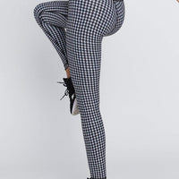 High Waist Reversible Leggings Black And White Houndstooth - Black Che –  Wear It To Heart