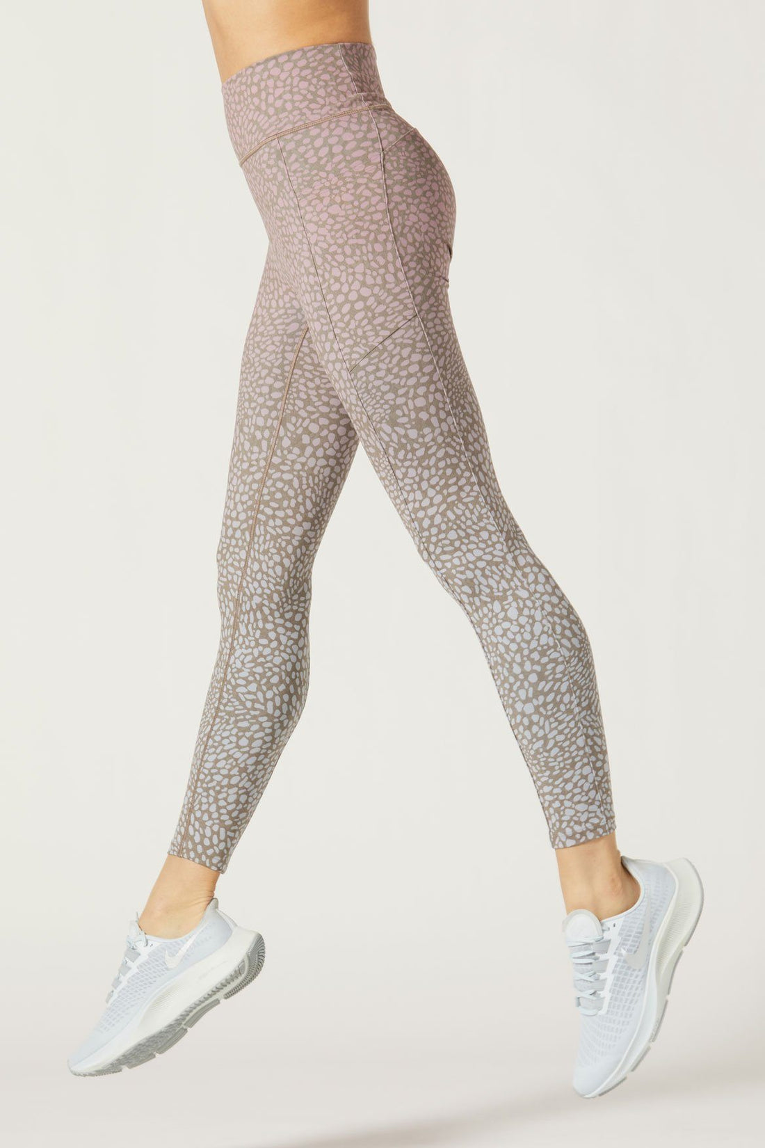 Remi Pocket Legging Celsius Taupe – Wear It To Heart